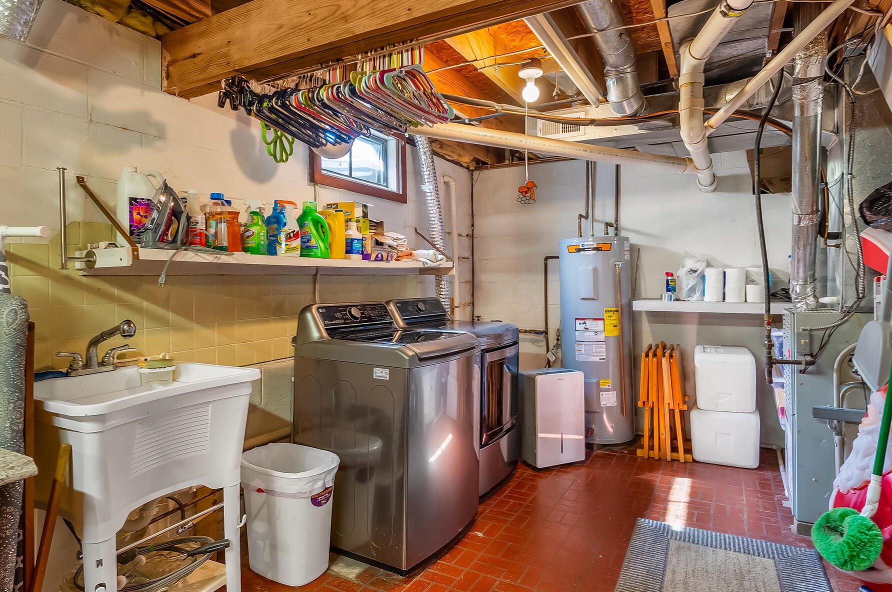 580 Executive Blvd, Delaware OH  43015-1159 exterior