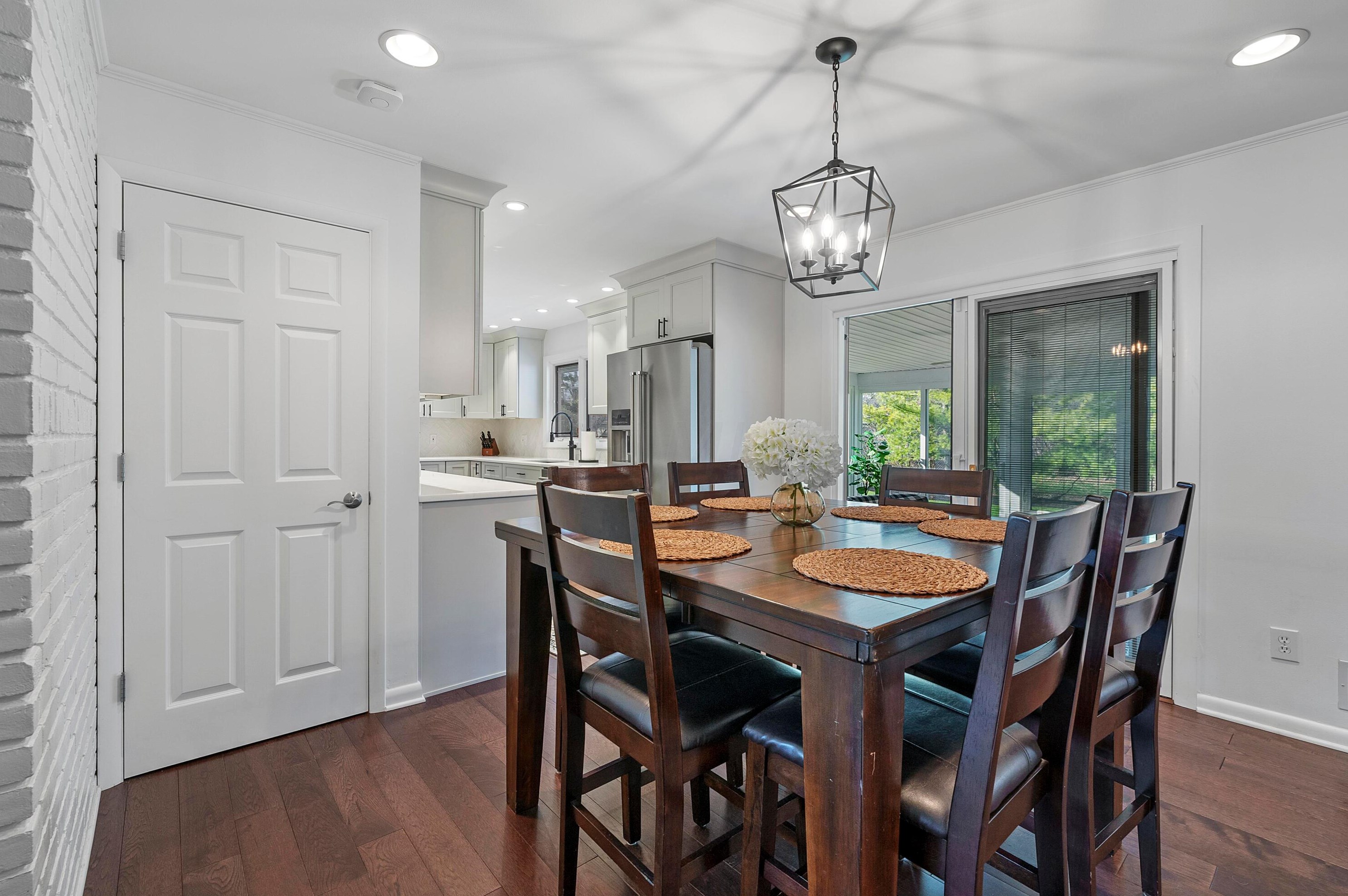 1428 Trentwood Rd, Columbus OH  43221-2230 exterior