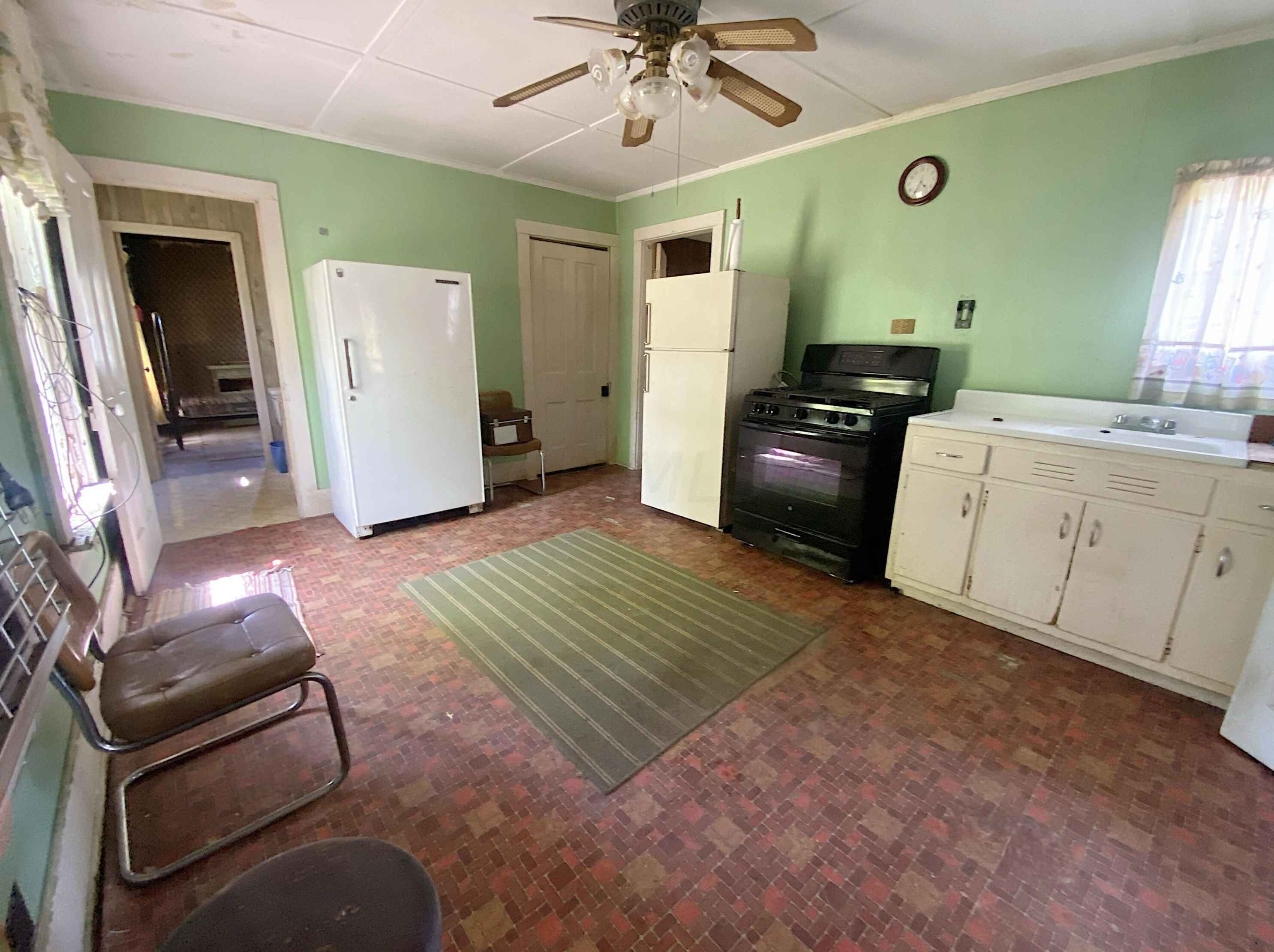 9948 Salem Hollow Rd, New Straitsville OH  43766-9739 exterior