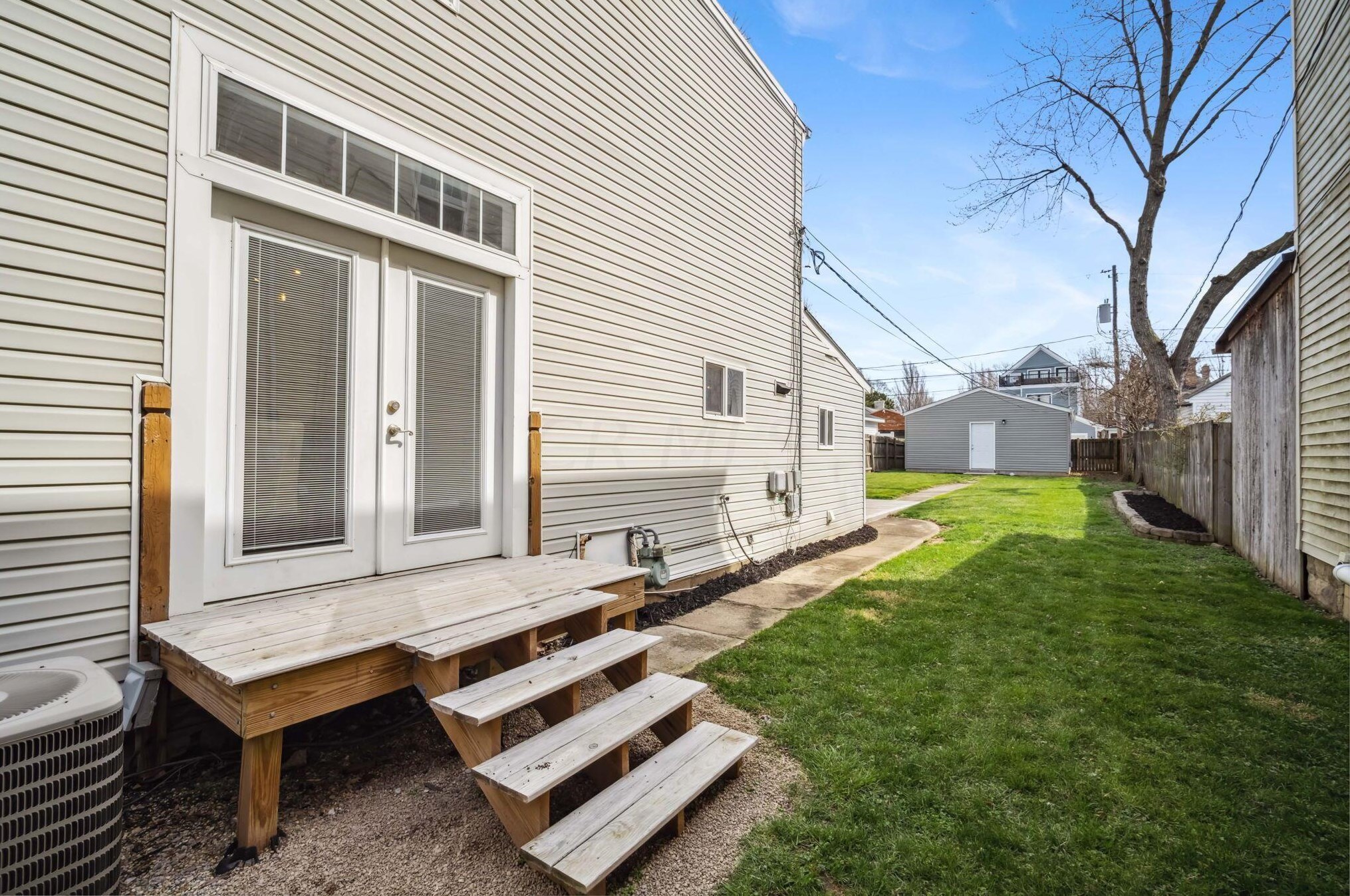 1002 Michigan Ave, Columbus OH  43201-3331 exterior