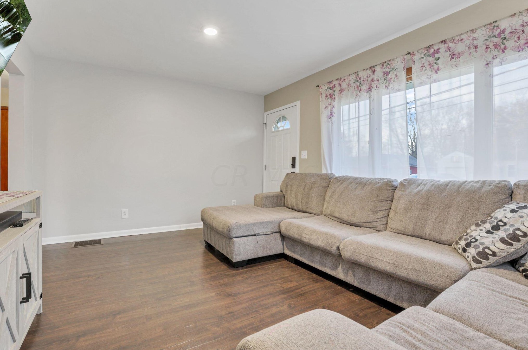 3744 Doney St, Columbus OH  43213-1717 exterior