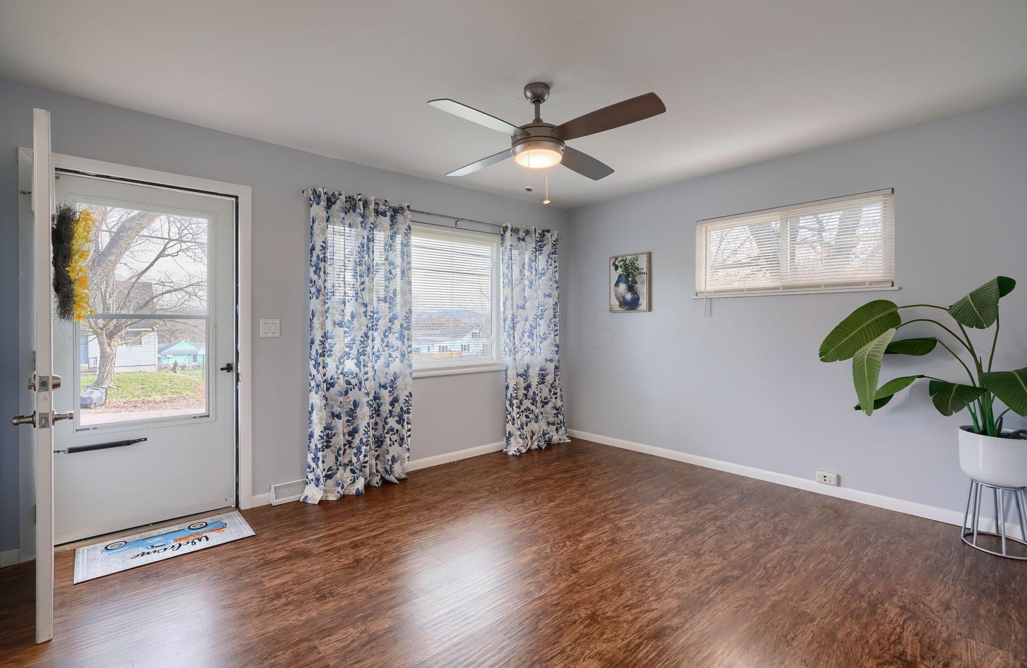 812 Spring St, Lancaster OH  43130-4753 exterior