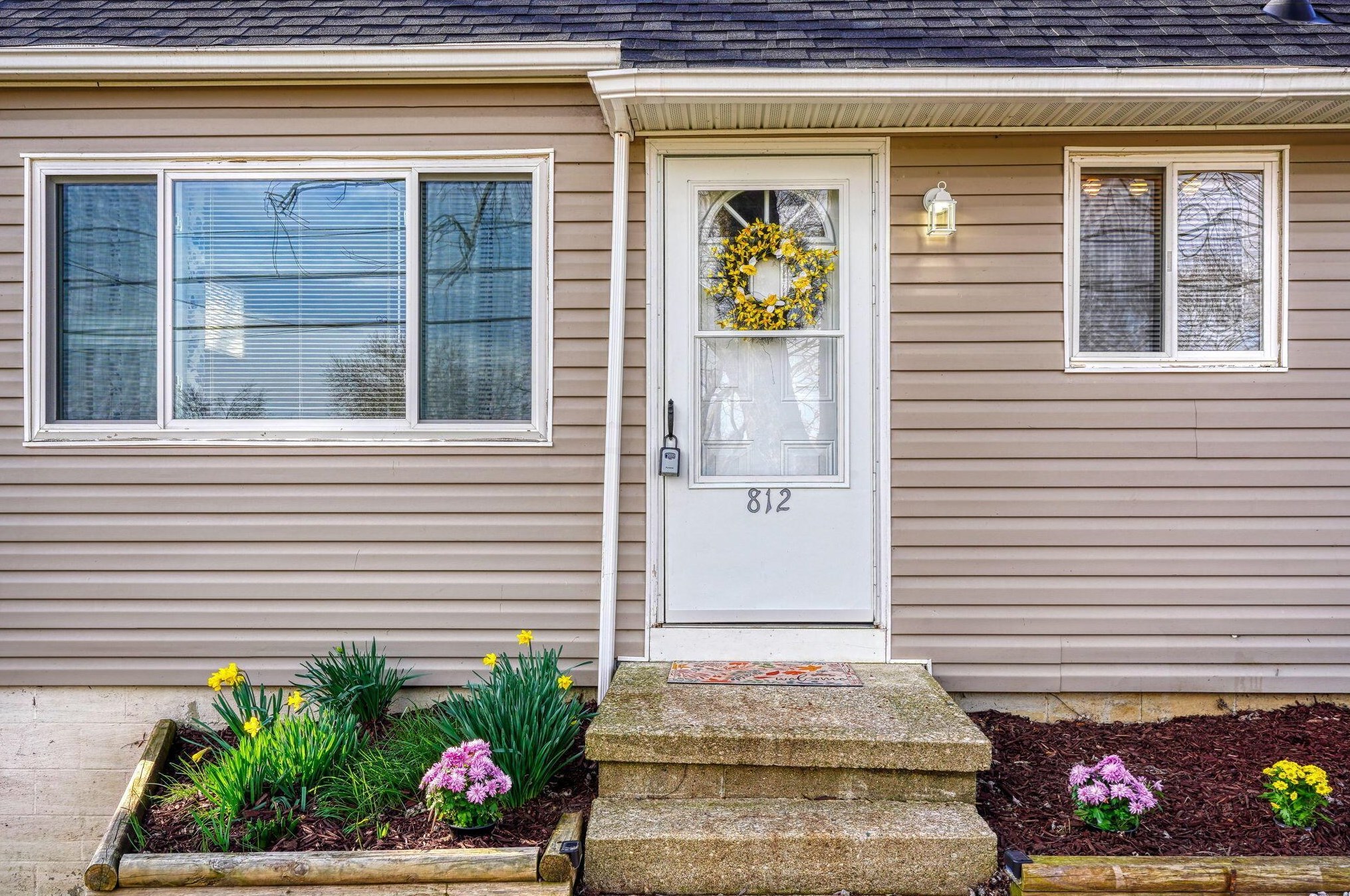 812 Spring St, Lancaster OH  43130-4753 exterior