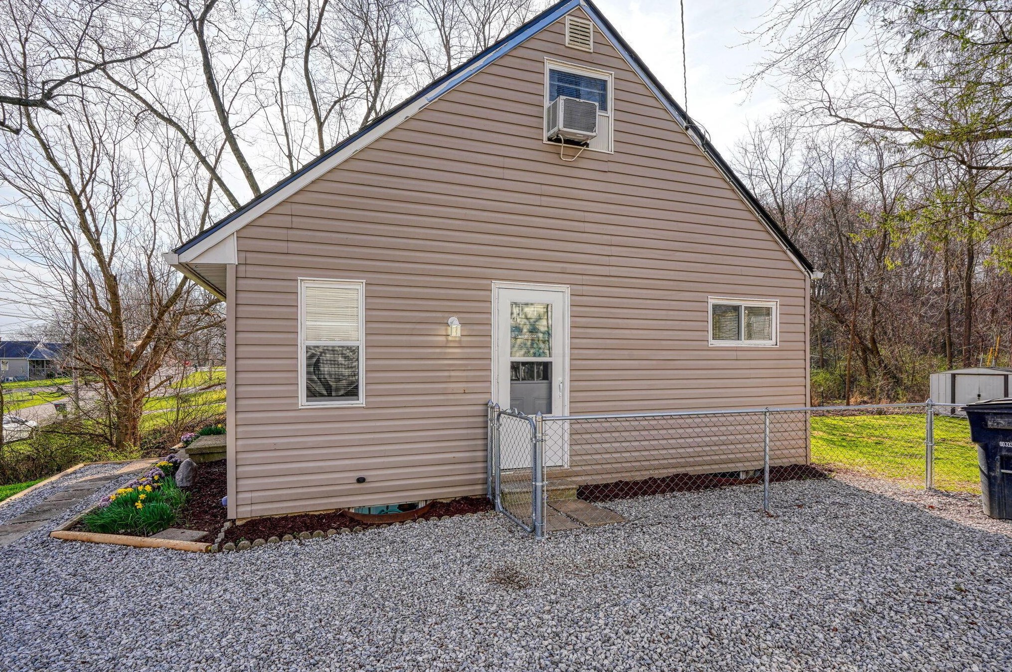 812 Spring St, Lancaster OH  43130-4753 exterior