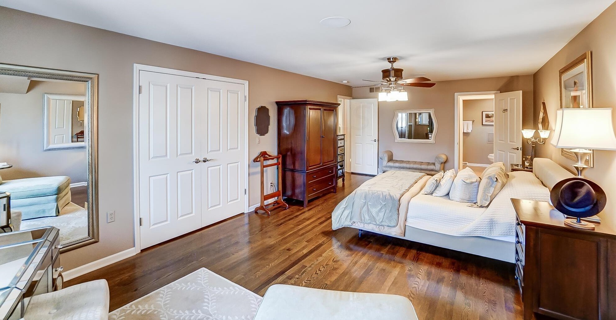 1385 Fountaine Dr, Columbus OH 43221-1523 exterior