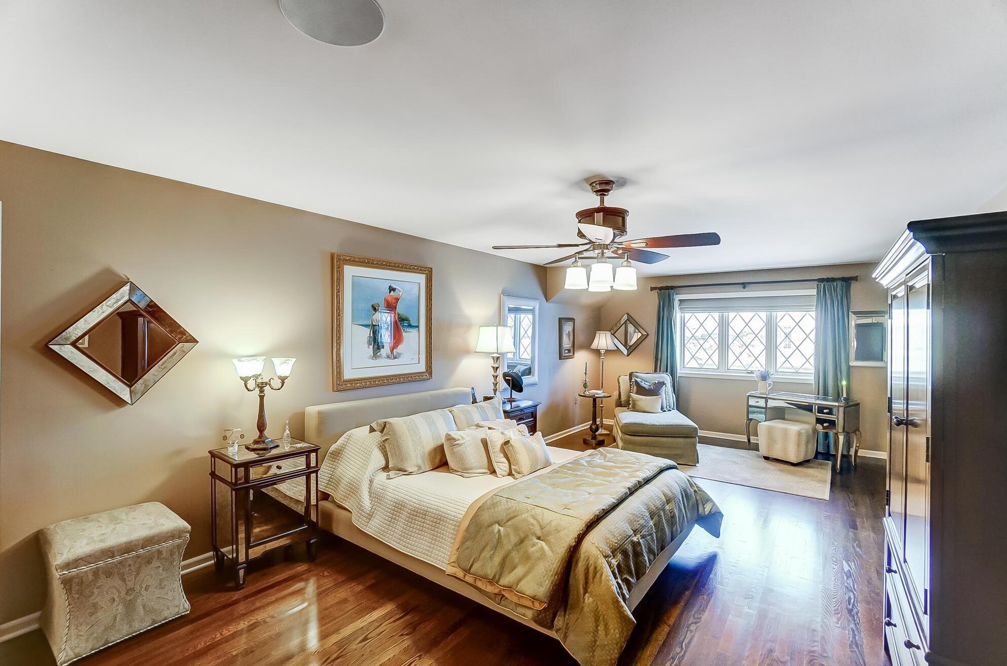 1385 Fountaine Dr, Columbus OH 43221-1523 exterior