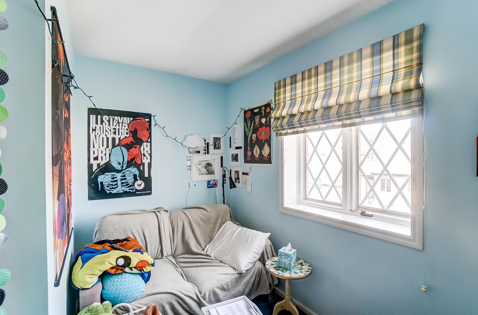 1385 Fountaine Dr, Columbus OH 43221-1523 exterior