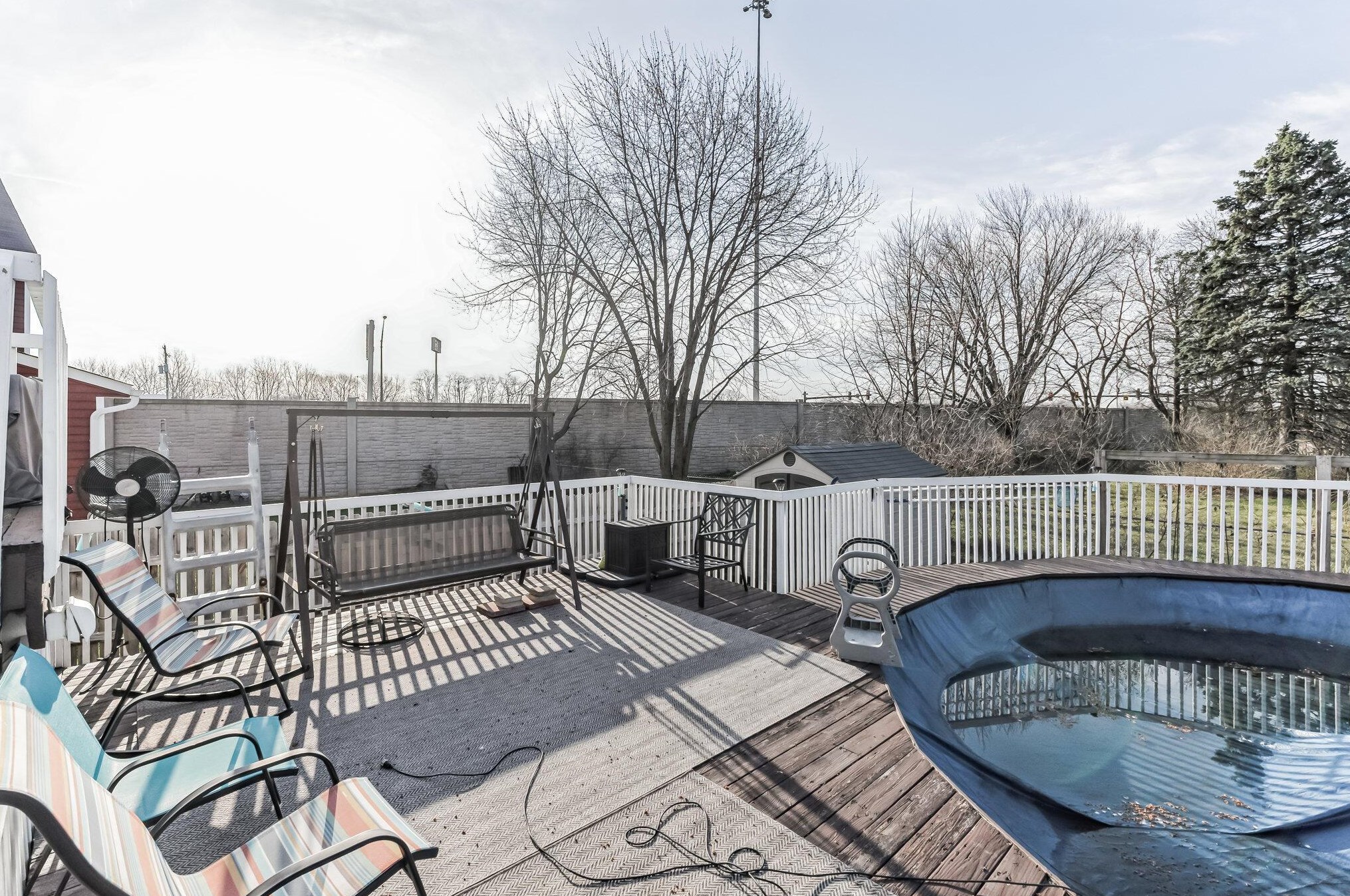 2543 Bridlewood Ct, Columbus OH  43207-8500 exterior