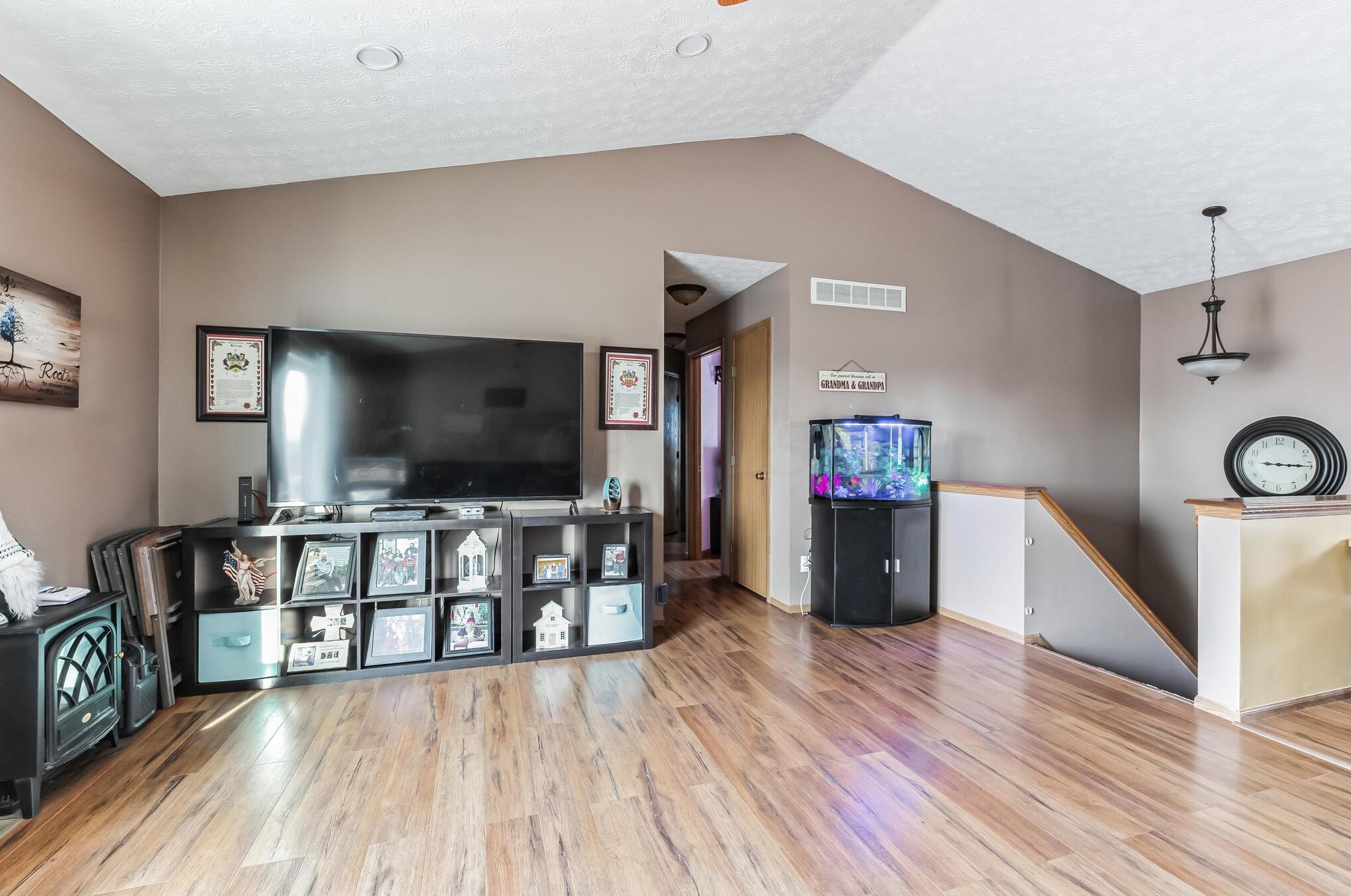 2543 Bridlewood Ct, Columbus OH  43207-8500 exterior