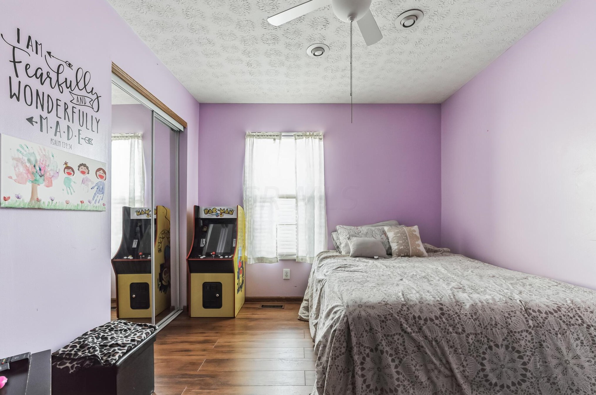 2543 Bridlewood Ct, Columbus OH  43207-8500 exterior