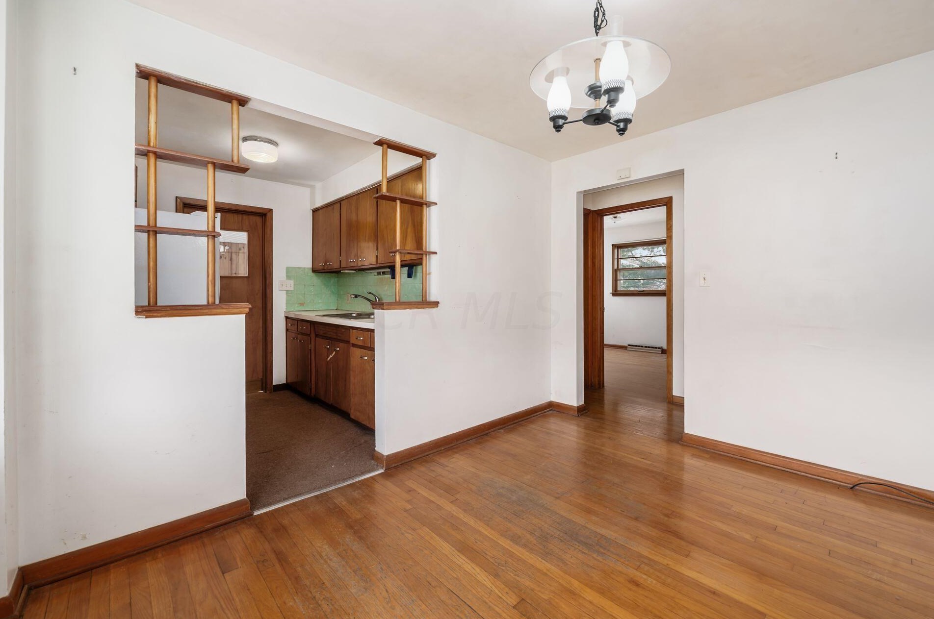 1031 Clayton Dr, Lancaster OH  43130-2030 exterior