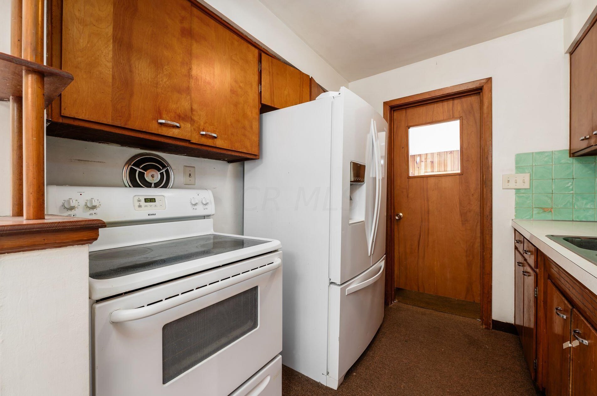 1031 Clayton Dr, Lancaster OH  43130-2030 exterior