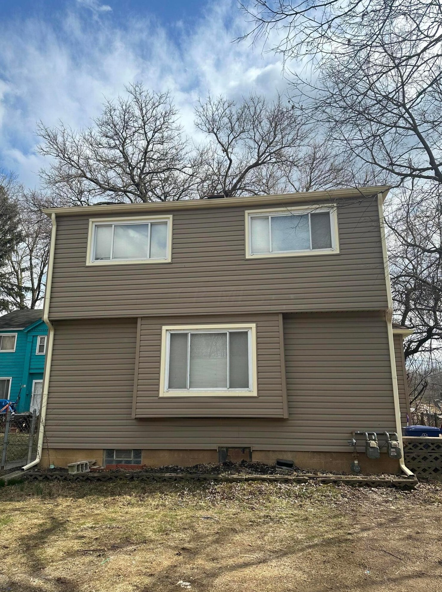 664 Rhoads Ave, Columbus OH  43205-2530 exterior