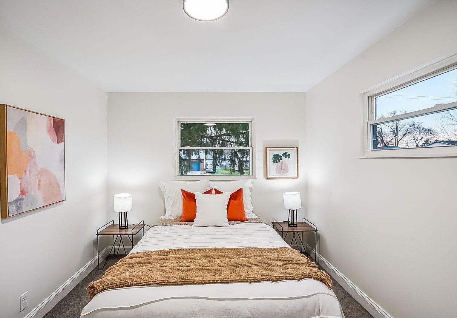 3157 Fairwood Ave, Columbus OH  43207-3250 exterior