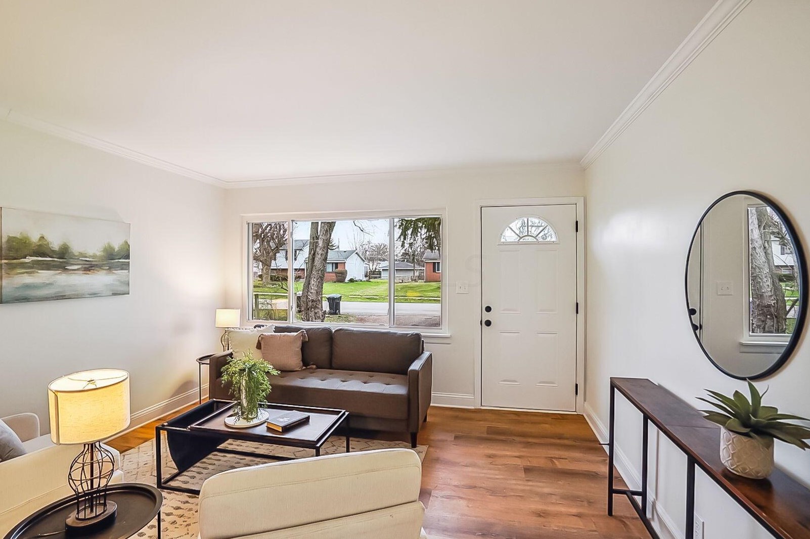 3157 Fairwood Ave, Columbus OH  43207-3250 exterior