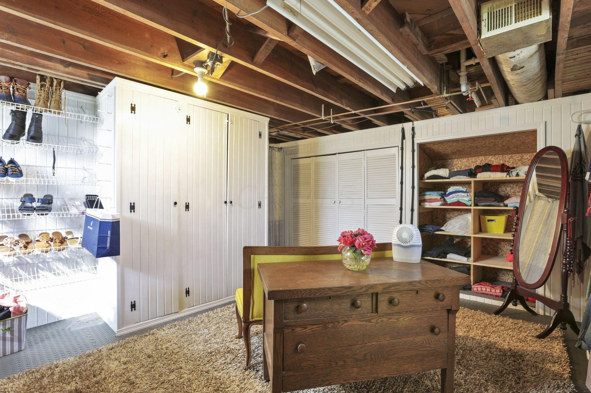 141 Park Rd, Columbus OH 43235-6429 exterior