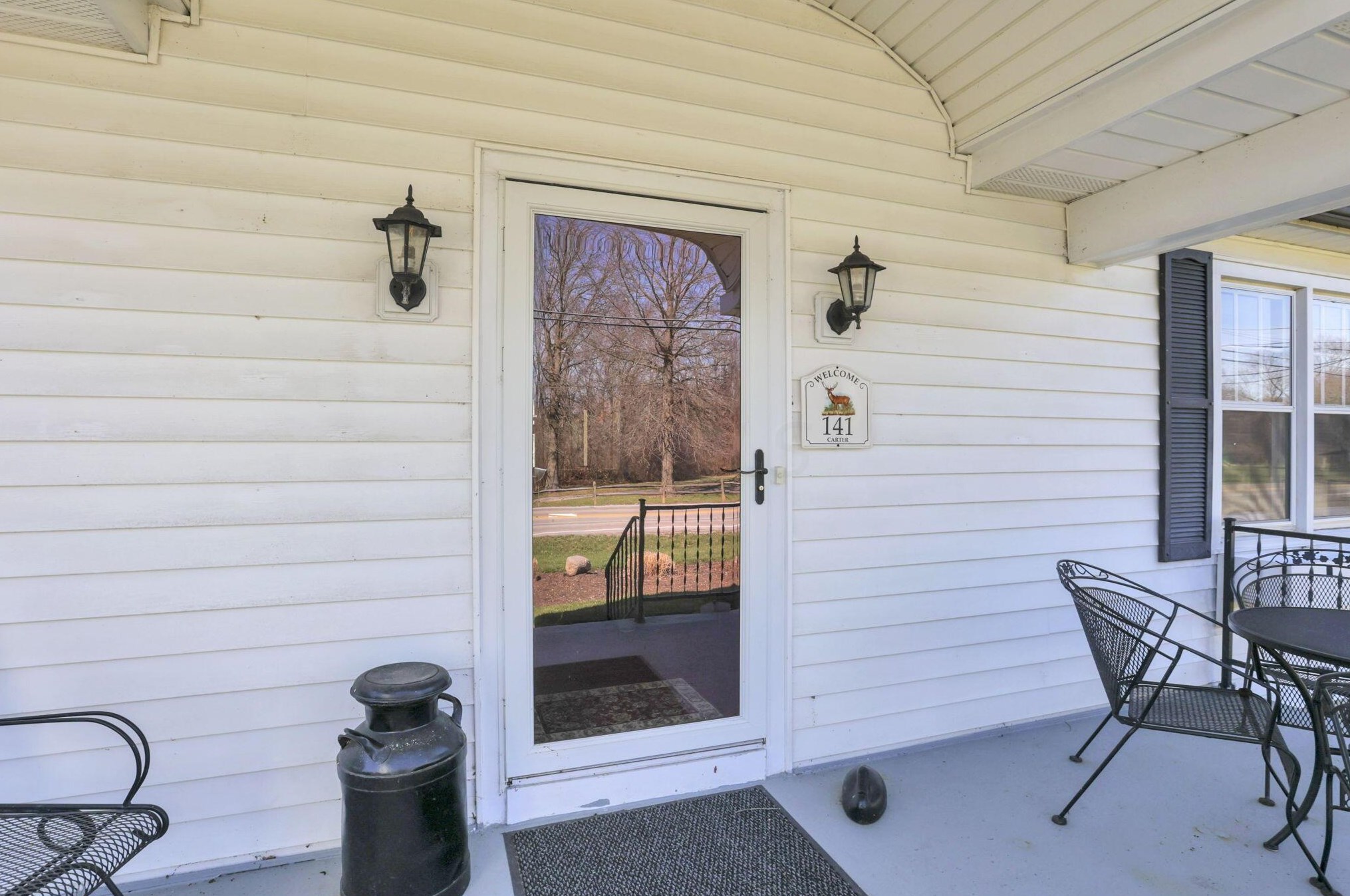 141 Park Rd, Columbus OH 43235-6429 exterior