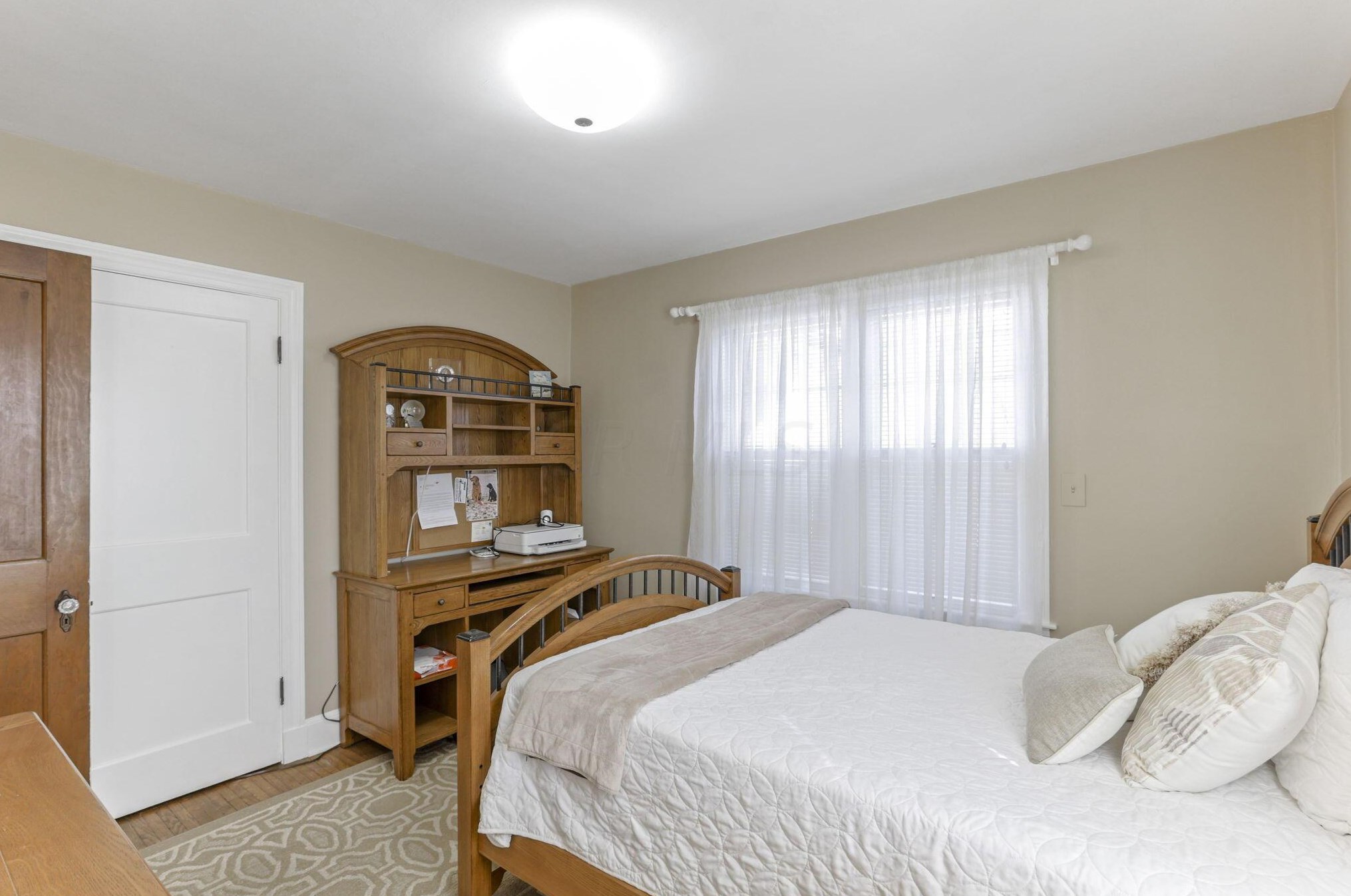 141 Park Rd, Columbus OH 43235-6429 exterior