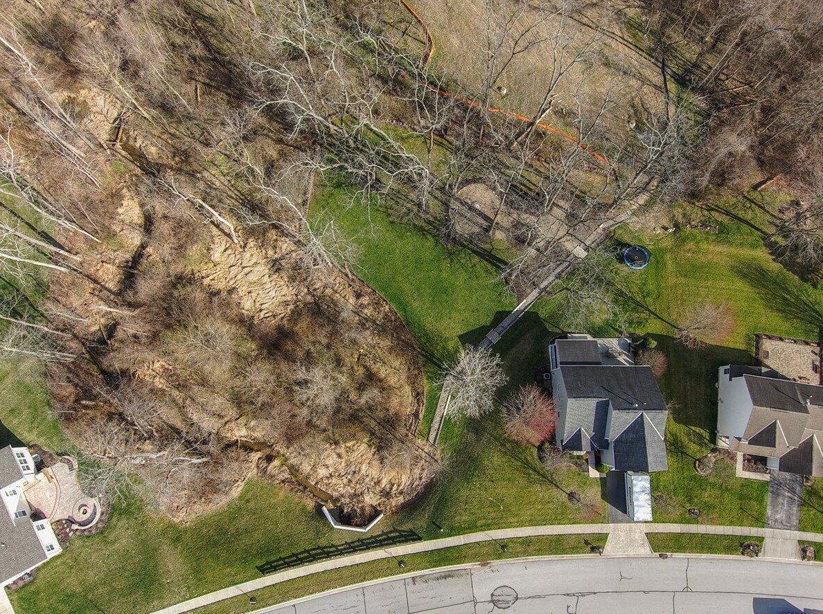 1729 Keela Dr, Pataskala OH  43062-7121 exterior