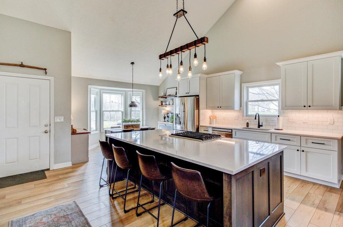 1729 Keela Dr, Pataskala OH  43062-7121 exterior