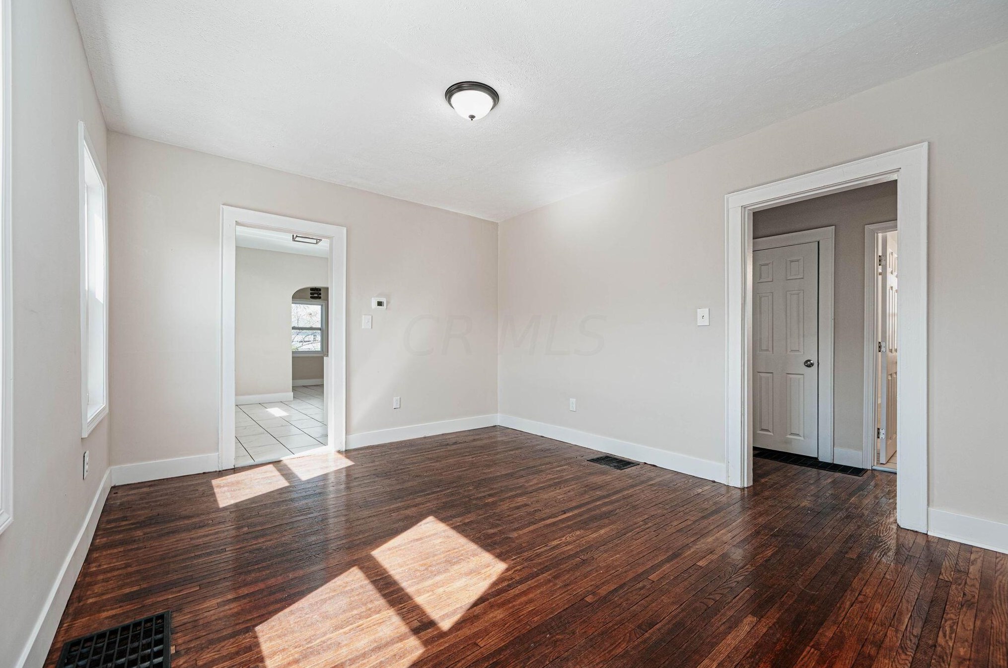 55 Huron Ave, Columbus OH 43204-2666 exterior