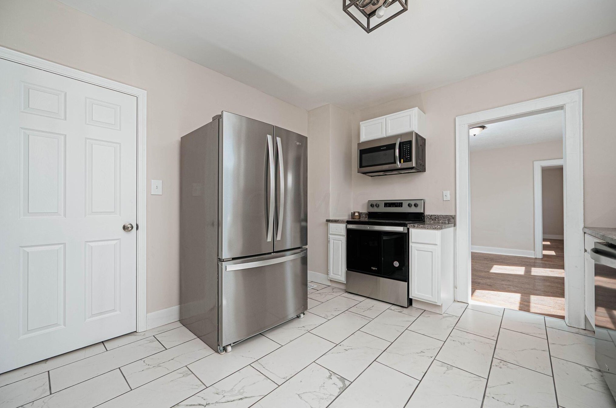 55 Huron Ave, Columbus OH 43204-2666 exterior