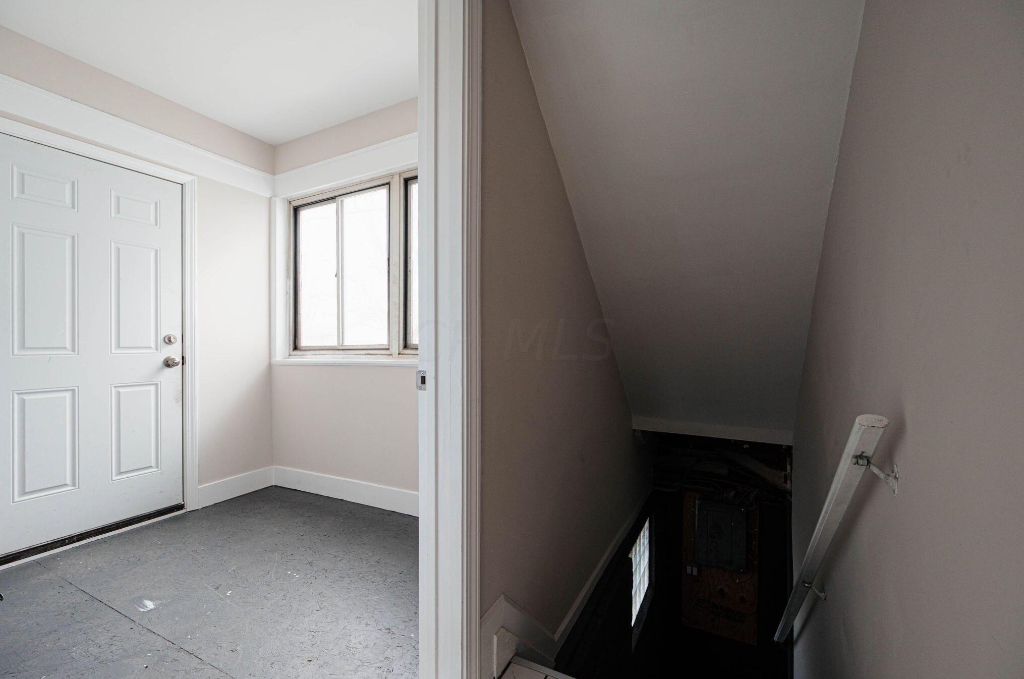 55 Huron Ave, Columbus OH 43204-2666 exterior