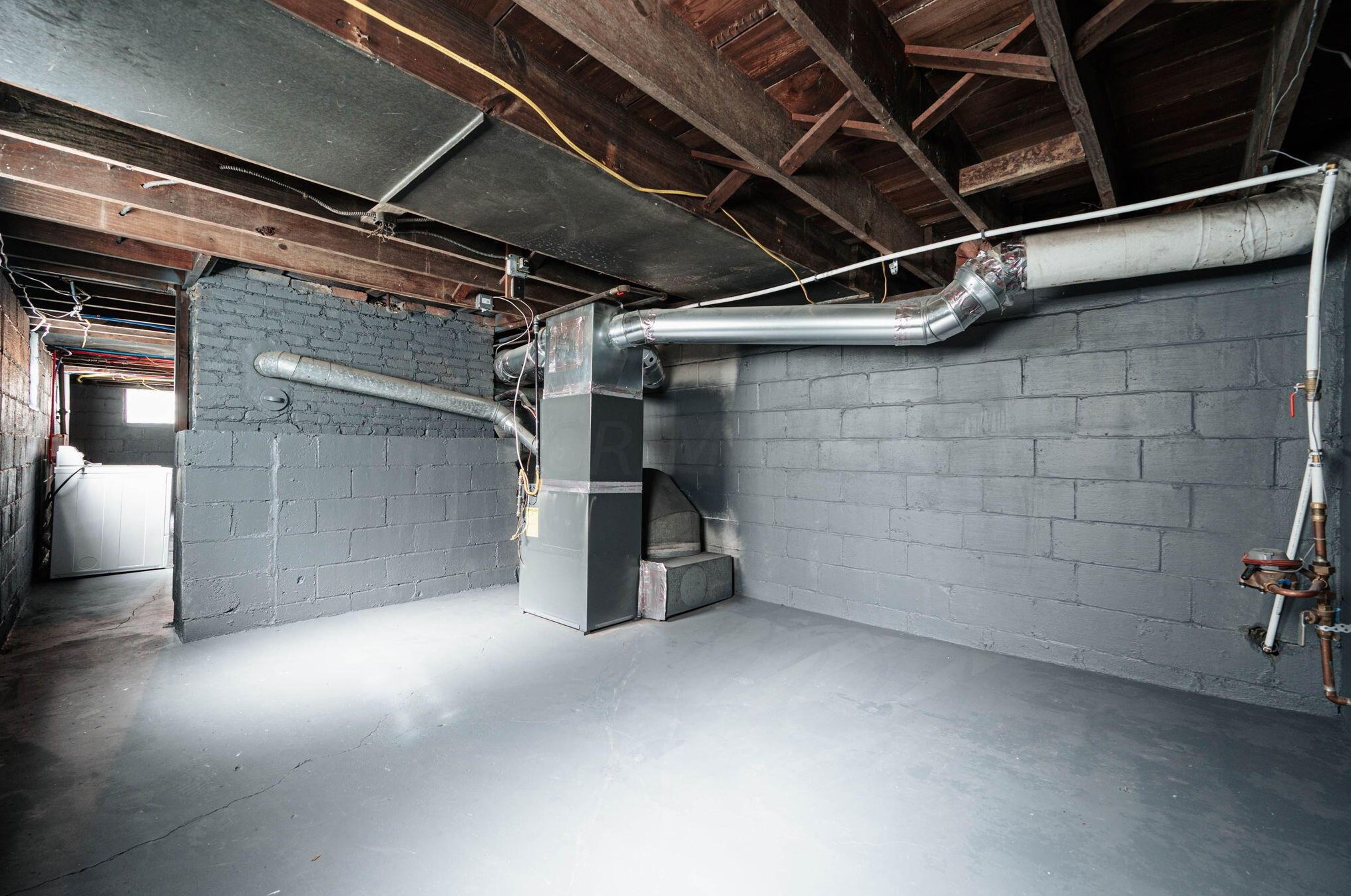 55 Huron Ave, Columbus OH 43204-2666 exterior