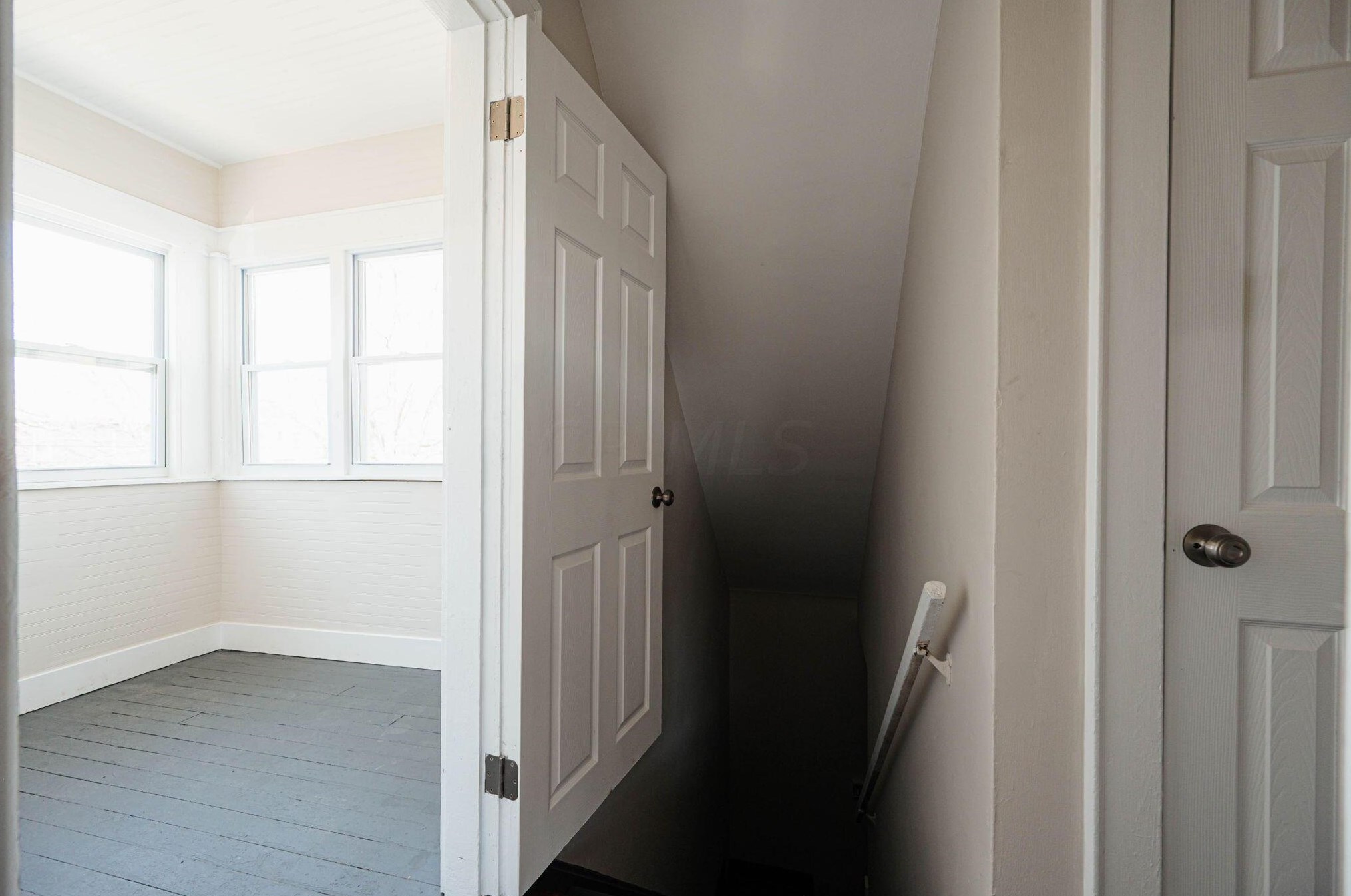 55 Huron Ave, Columbus OH 43204-2666 exterior