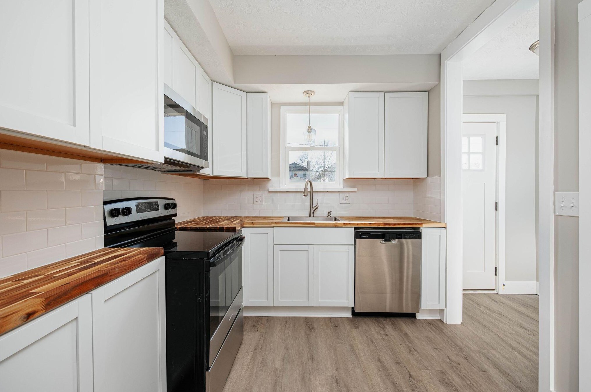 115 Chase Ave, Columbus OH 43204-2605 exterior