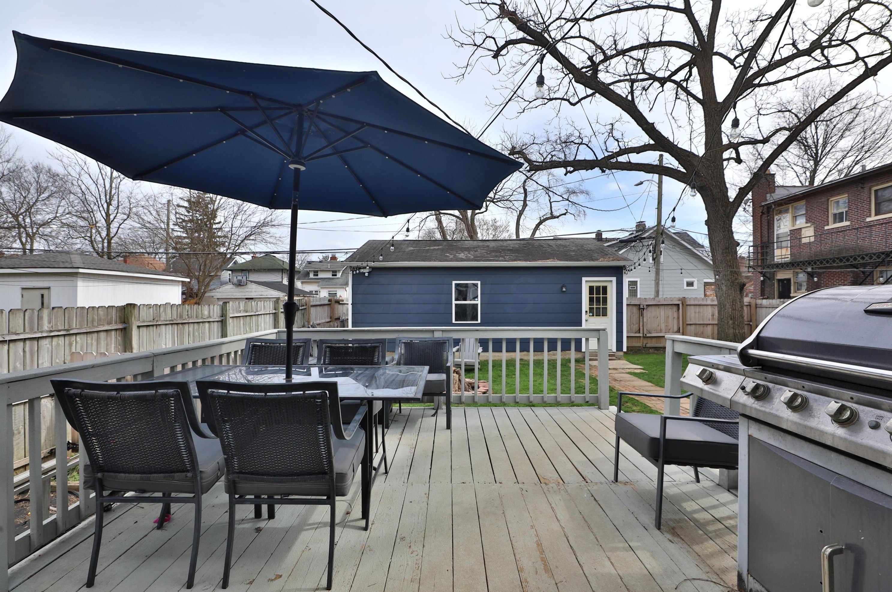 2346 Summit St, Columbus OH  43202-3112 exterior