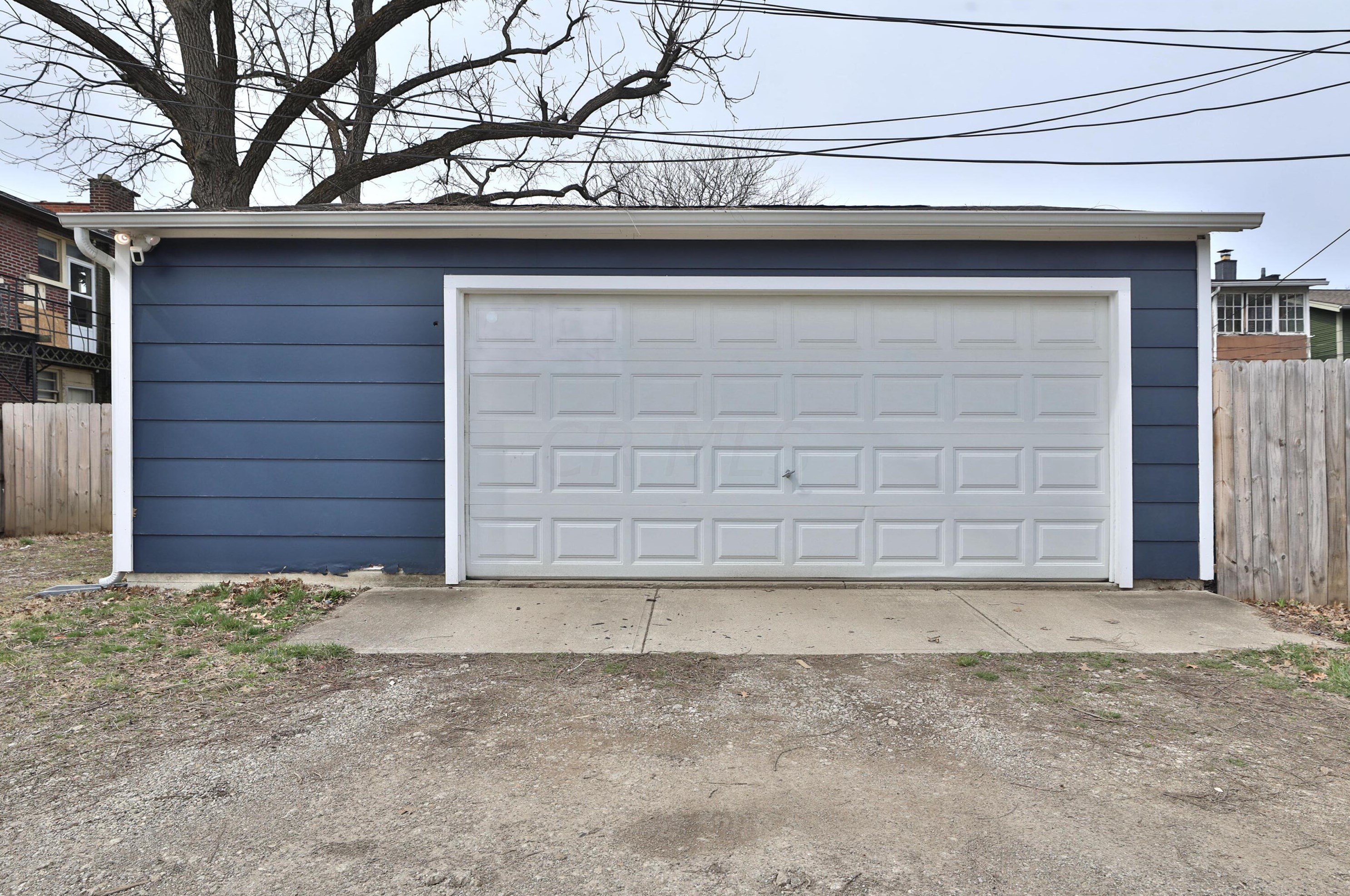 2346 Summit St, Columbus OH  43202-3112 exterior