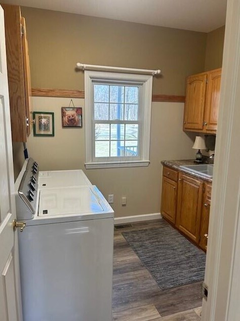 18465 Woodhaven Ln, Circleville OH  43113-8928 exterior