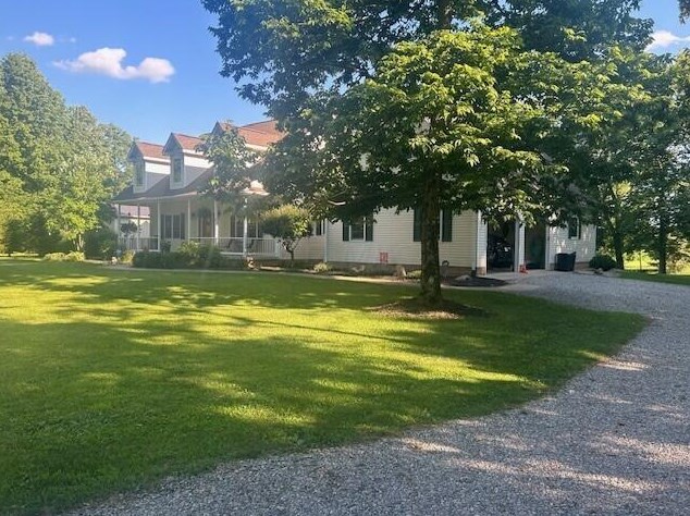 18465 Woodhaven Ln, Circleville OH  43113-8928 exterior