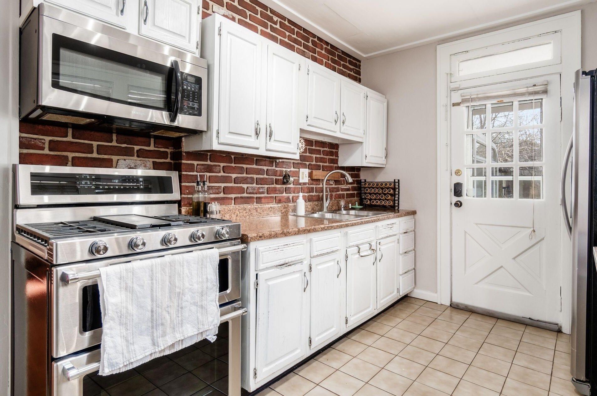 355 Forest St, Columbus OH 43206-1612 exterior