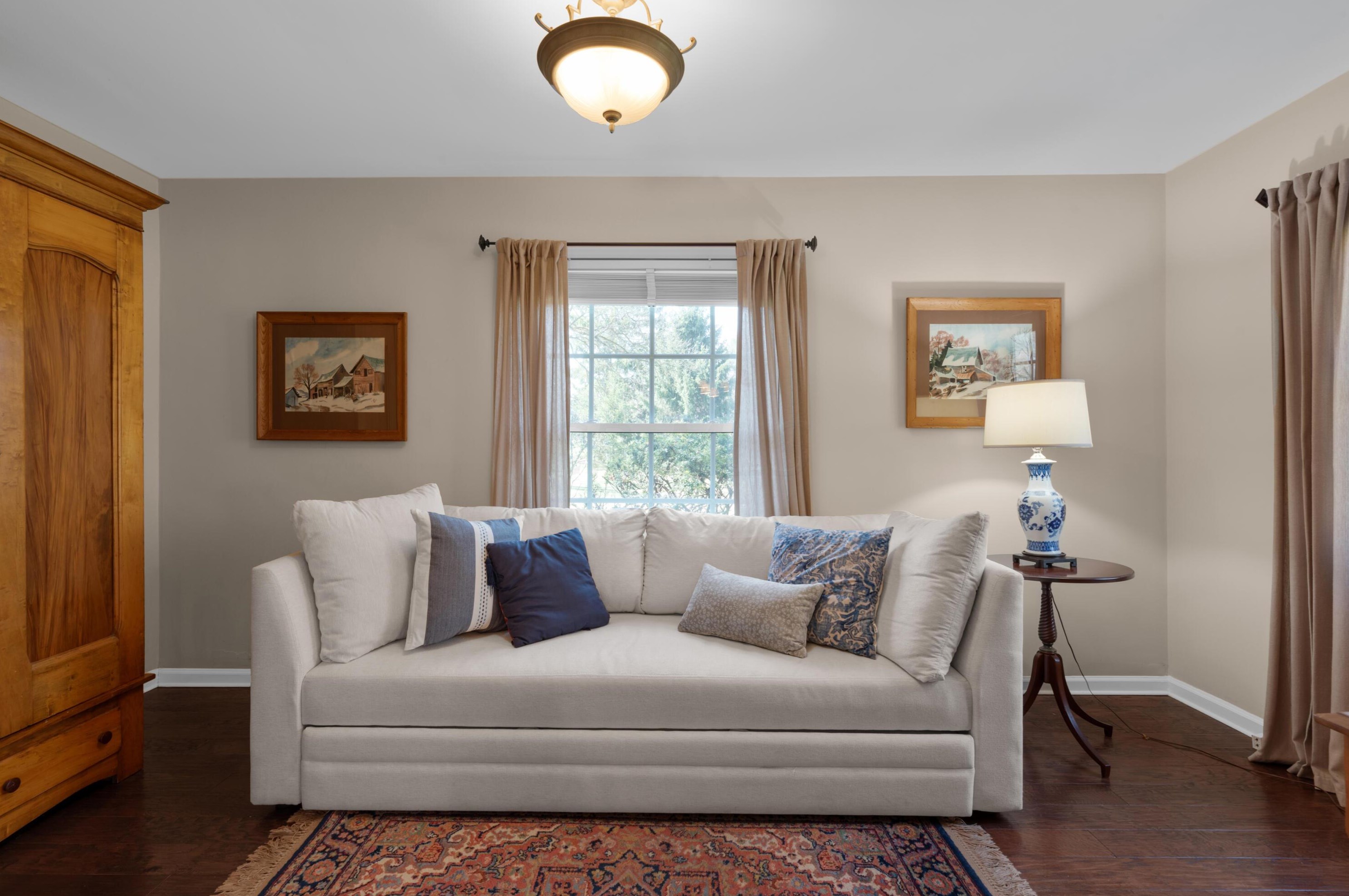 4248 Dublin Rd, Columbus OH 43221-5000 exterior