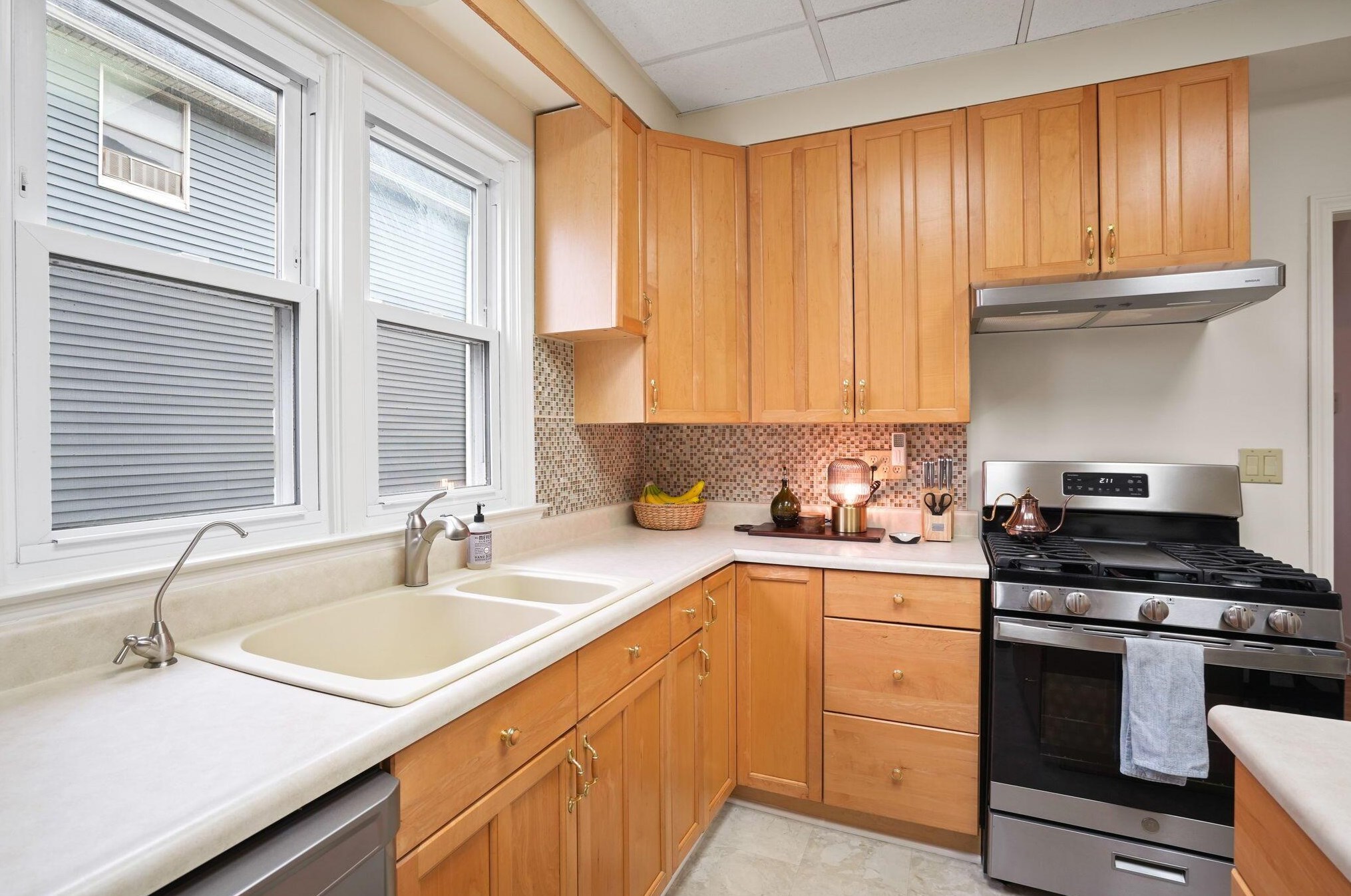 48 Columbus Ave, Delaware OH  43015-2414 exterior