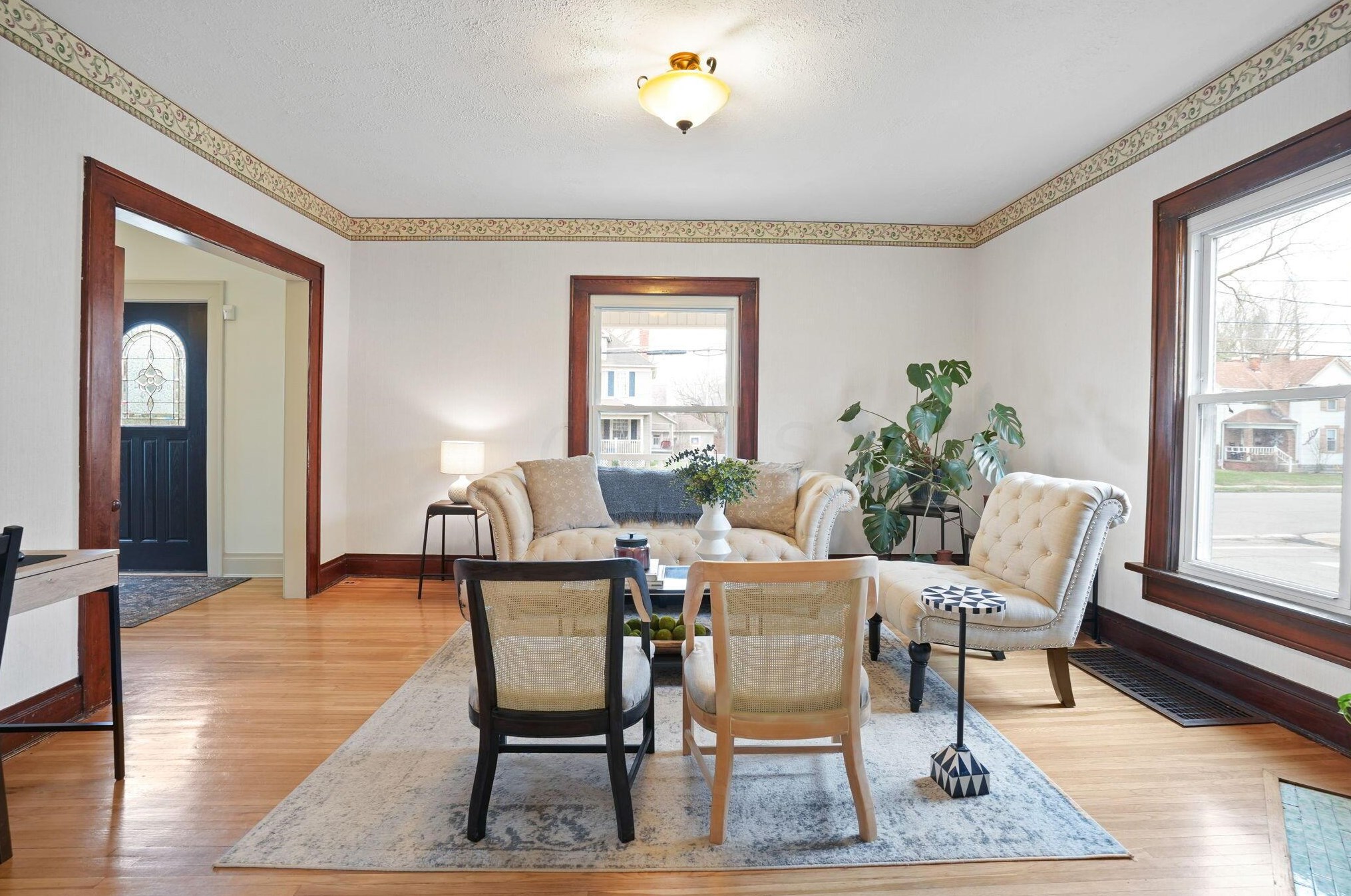 48 Columbus Ave, Delaware OH  43015-2414 exterior