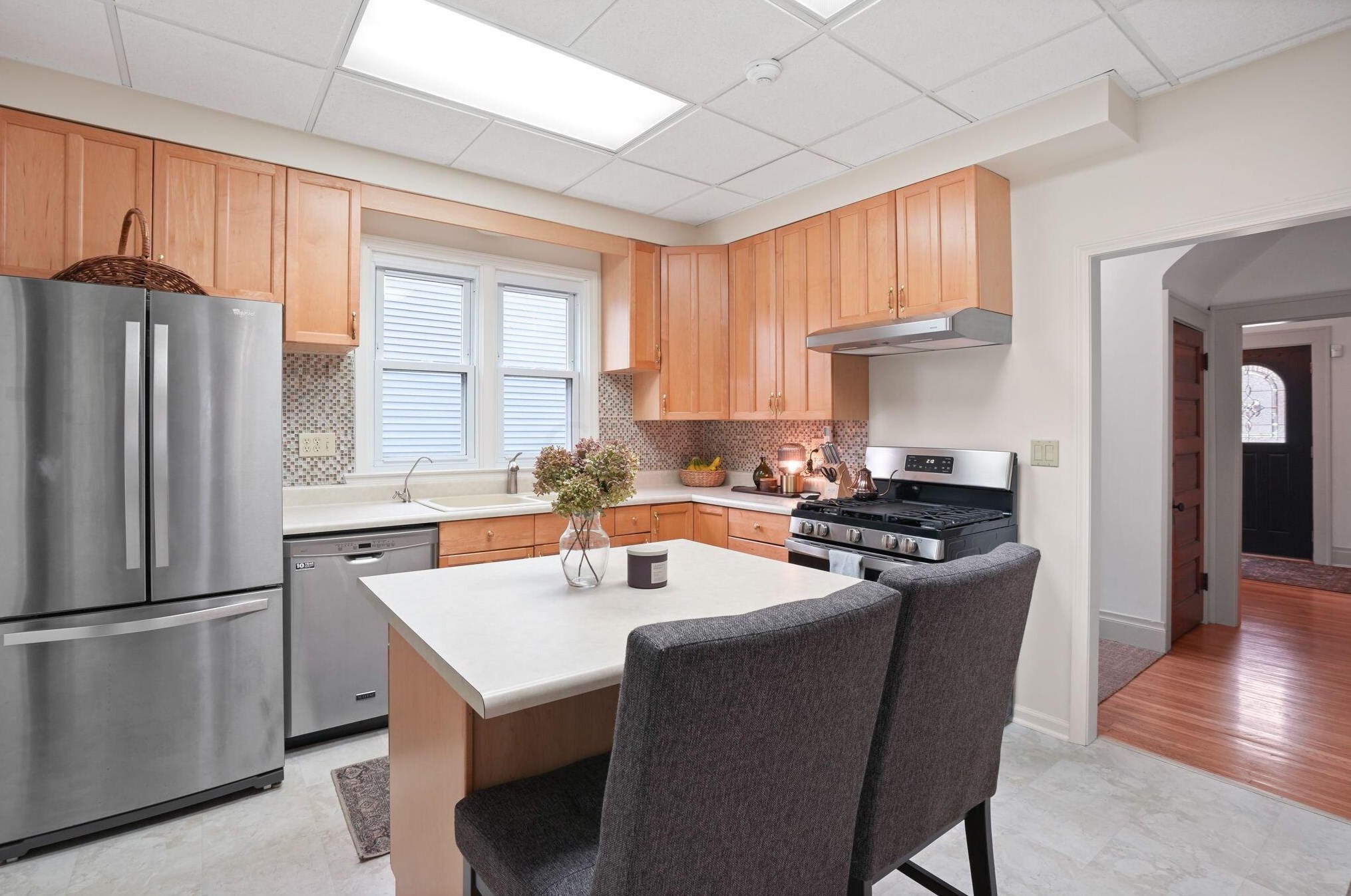 48 Columbus Ave, Delaware OH  43015-2414 exterior