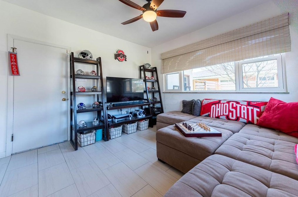 2746 Castlewood Rd, Columbus OH 43209-3140 exterior