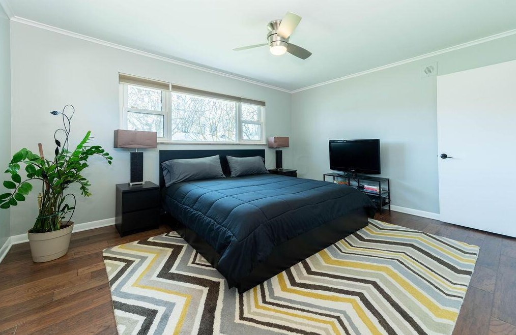 2746 Castlewood Rd, Columbus OH 43209-3140 exterior