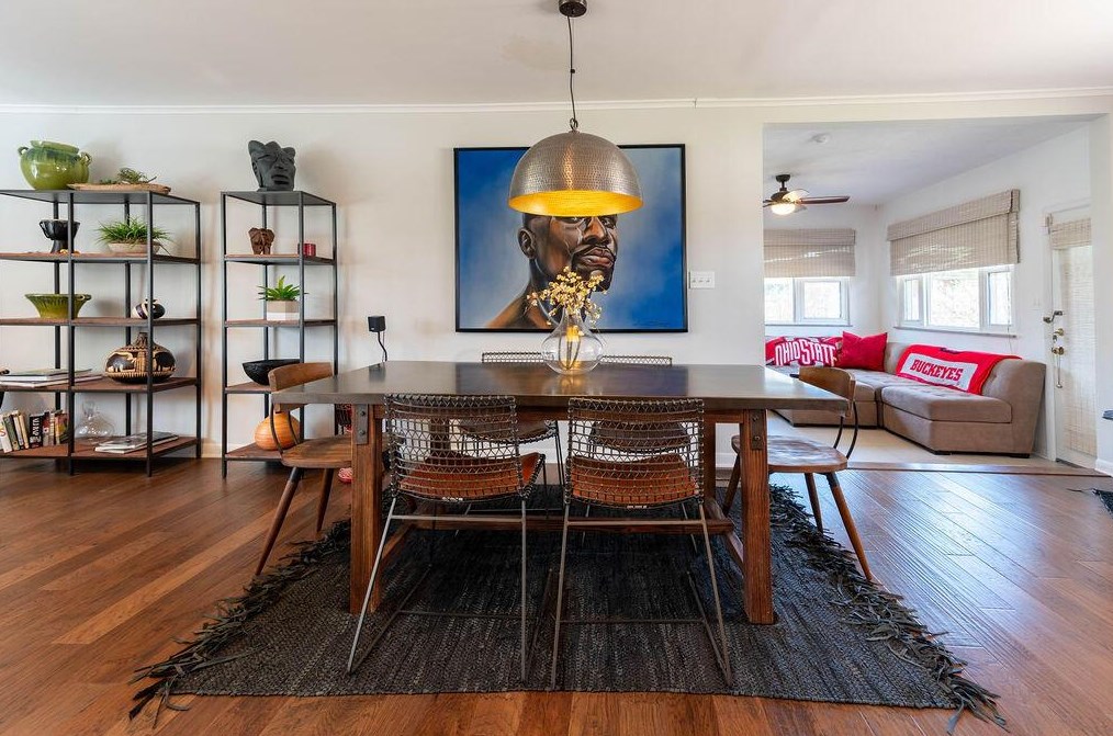 2746 Castlewood Rd, Columbus OH 43209-3140 exterior