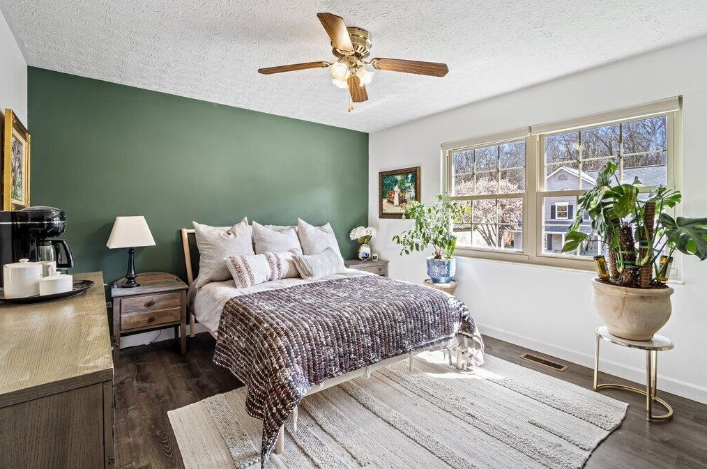 5737 Running Brook Dr, Westerville OH  43081-6613 exterior