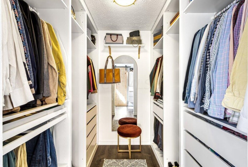 5737 Running Brook Dr, Westerville OH  43081-6613 exterior