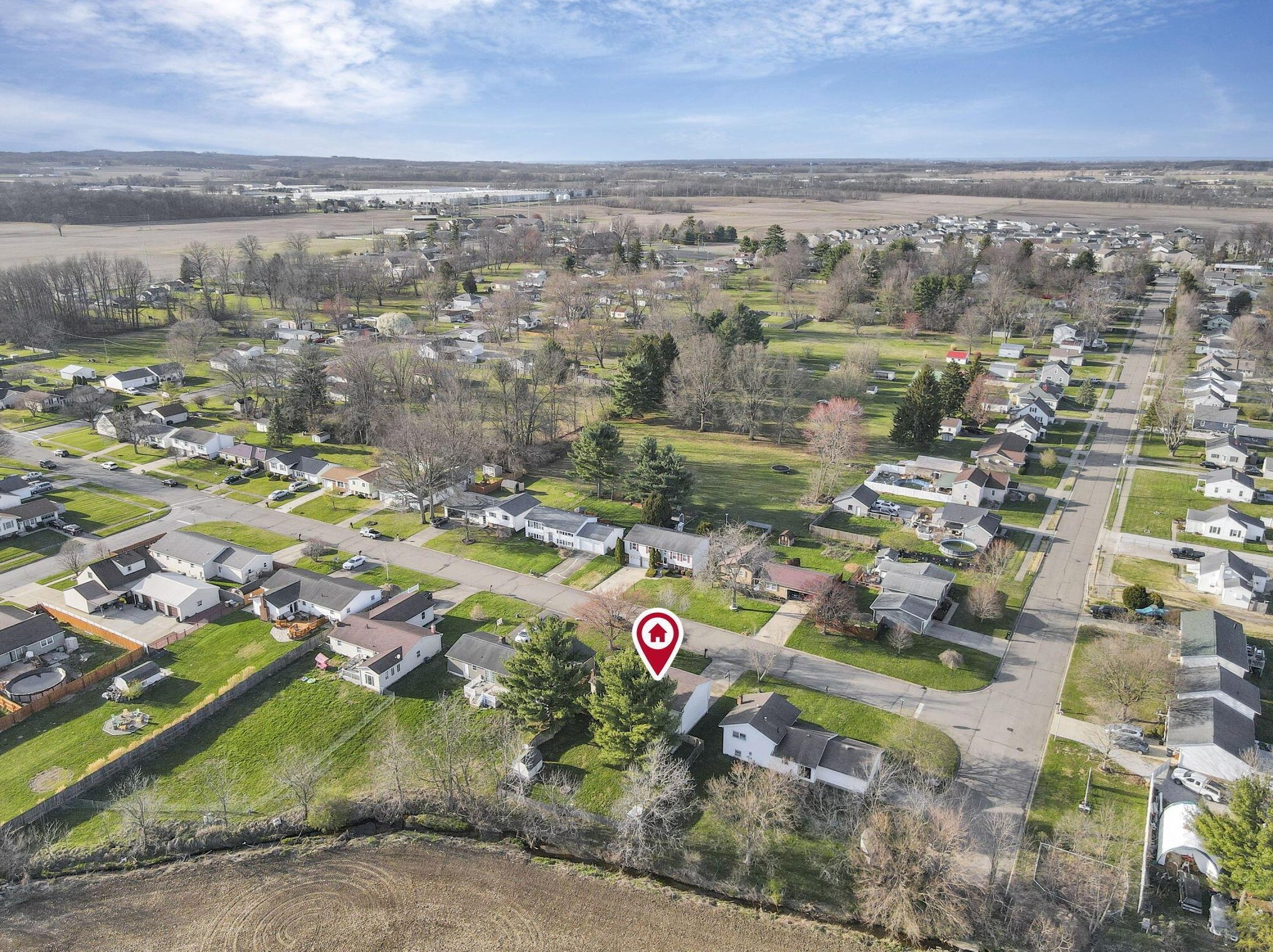 2514 Heidelberg Dr, Lancaster OH  43130-9068 exterior