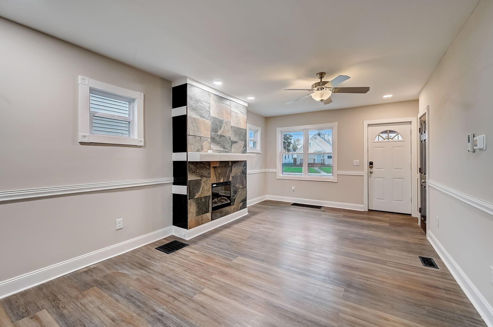 1468 Whittier St, Columbus OH 43206-1864 exterior