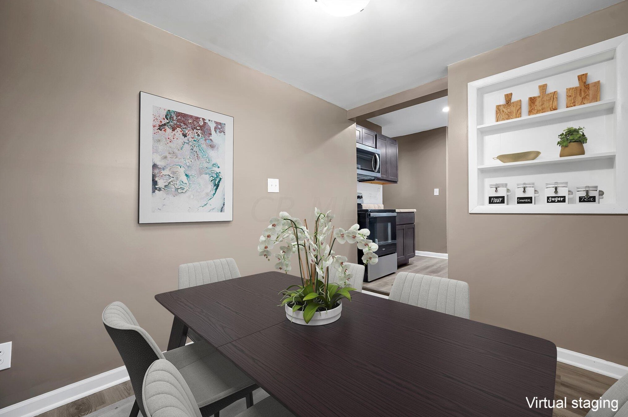 2026 Jermain Dr, Columbus OH 43219-1227 exterior