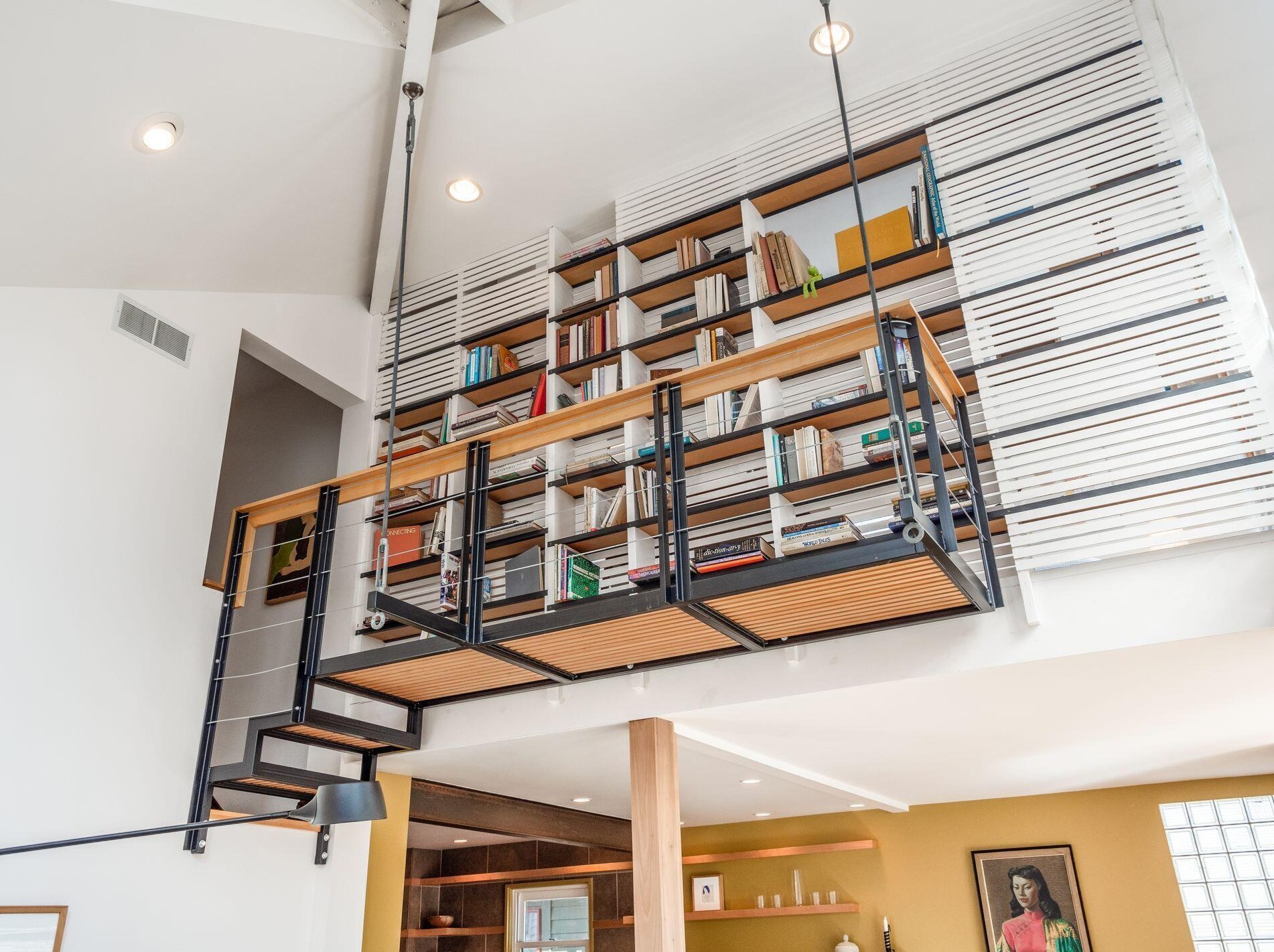 808 Euclaire Ave, Columbus OH 43209-2413 exterior