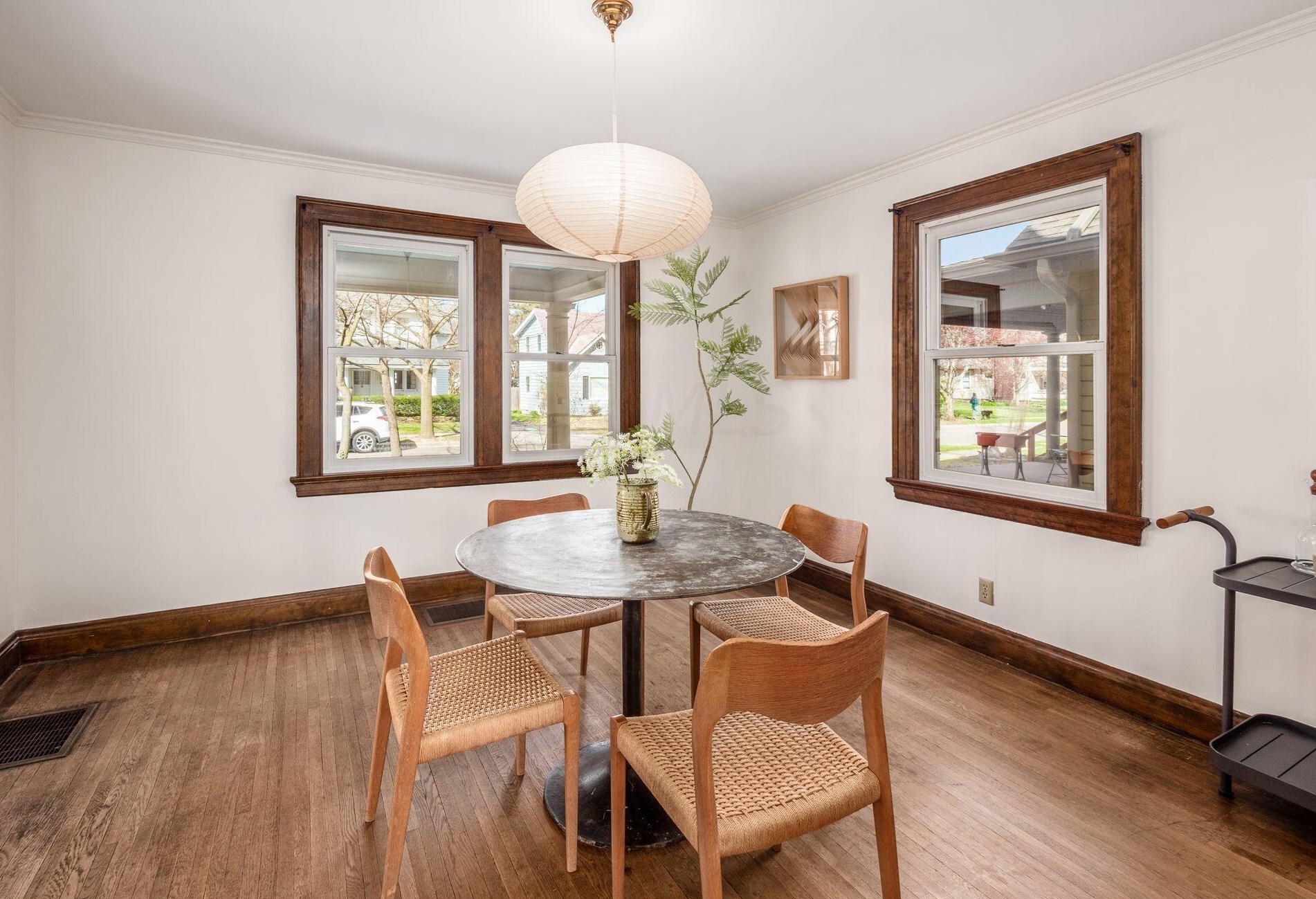 808 Euclaire Ave, Columbus OH 43209-2413 exterior