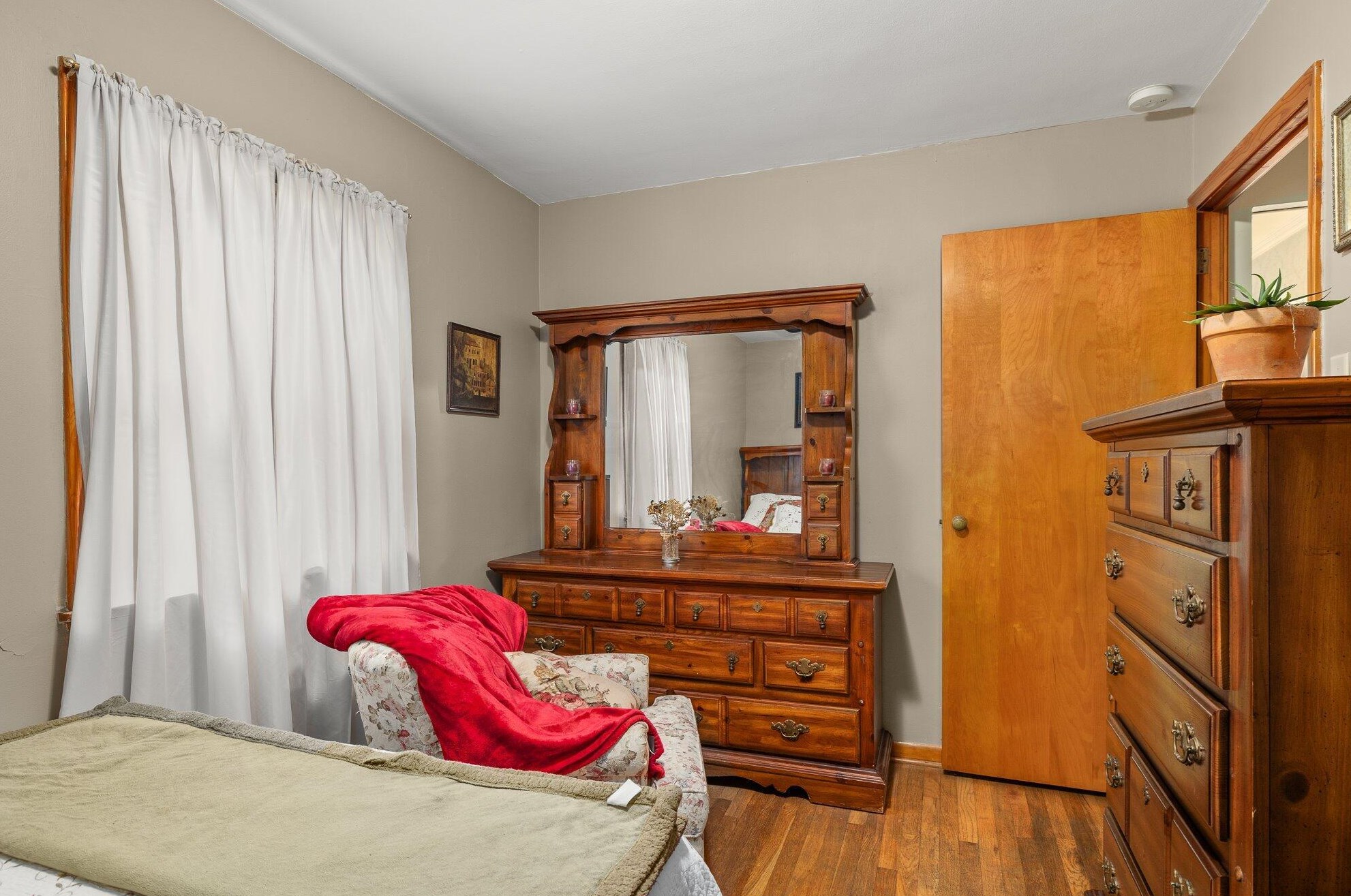 129 Kanawha Ave, Columbus OH 43214-1208 exterior